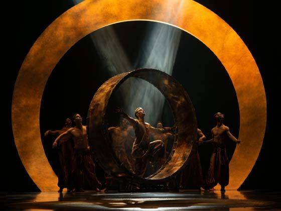 Cirque Du Soleil - O